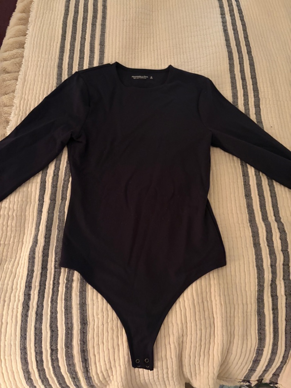 Abercrombie & Fitch Black Long-Sleeve Kids One-Piece Bodysuit